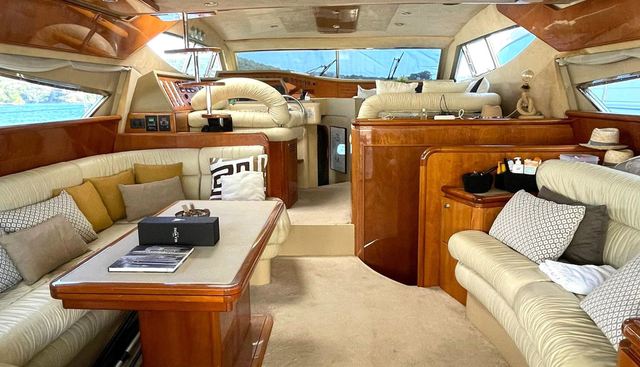 F620 yacht for sale 13