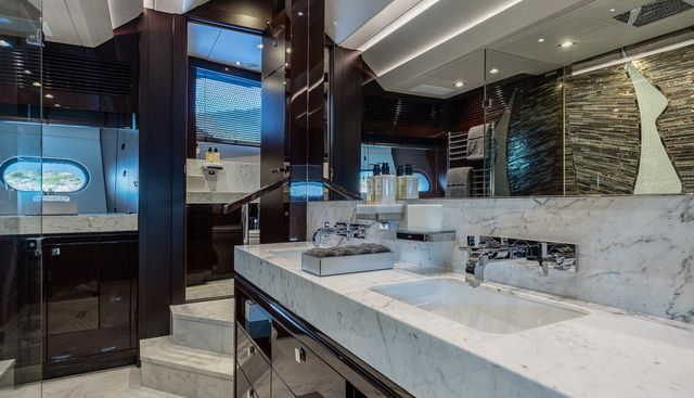 NOROADER yacht for sale 17