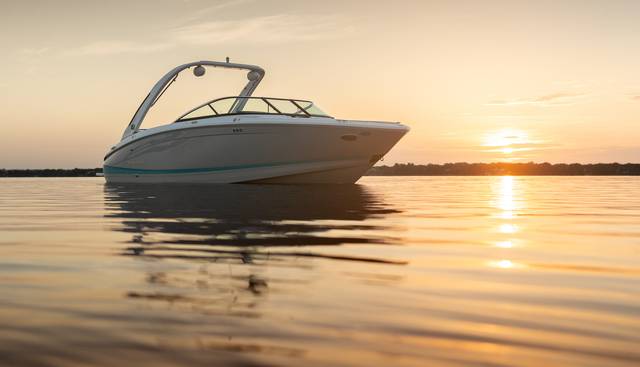 Regal LS6 yacht for sale 22