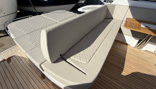 noname yacht for sale 4