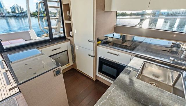 WILD GAMBLE yacht for sale 18