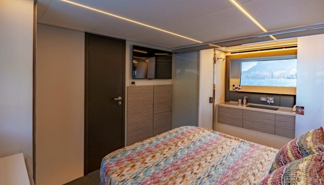 SILVER MISSILE yacht for sale 30