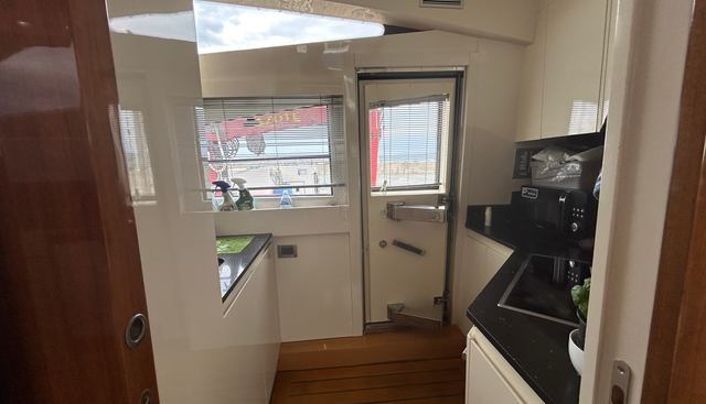 noname yacht for sale 9