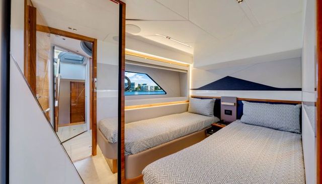 noname yacht for sale 67