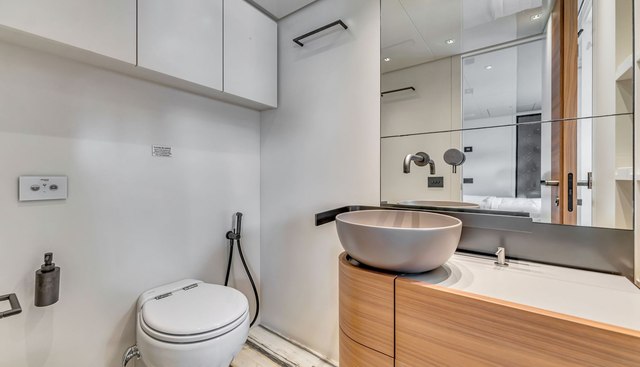 NOTYNOG yacht for sale 25