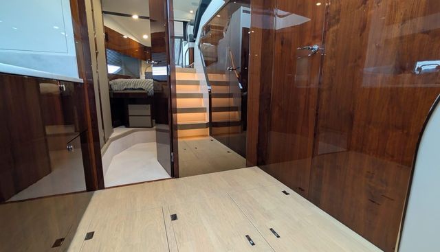 noname yacht for sale 37