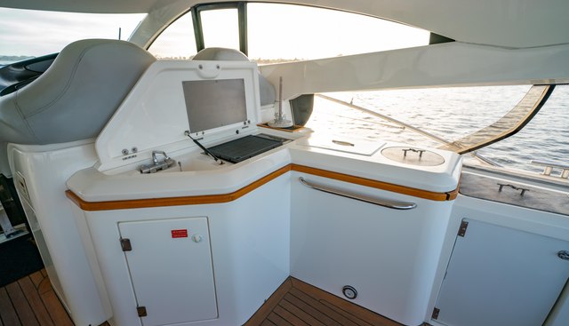 Island Girl yacht for sale 17