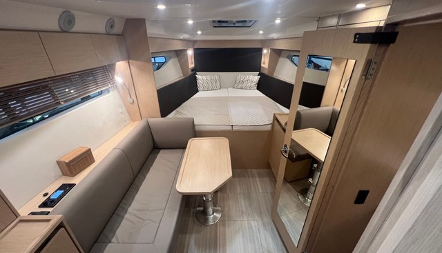 noname yacht for sale 14