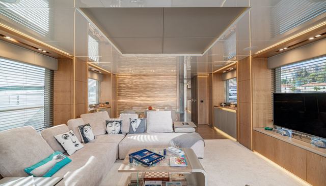 7 SECONDS yacht for sale 7