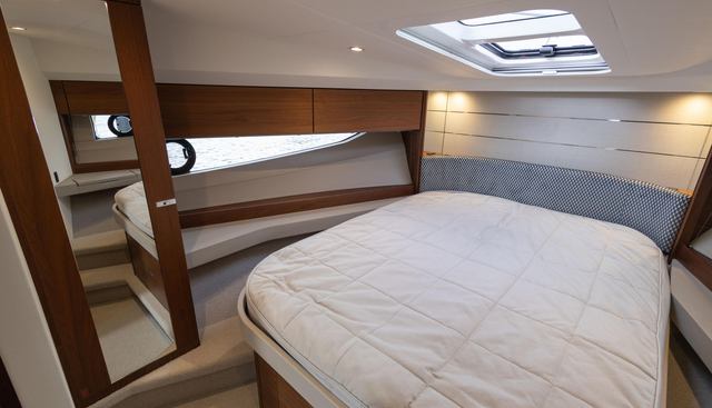 Time Out yacht for sale 33