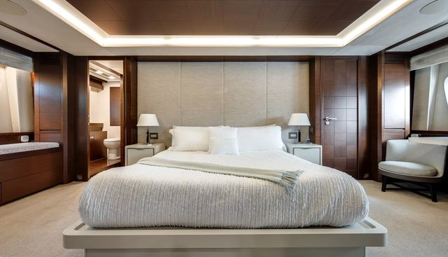 AMANECER yacht for sale 23