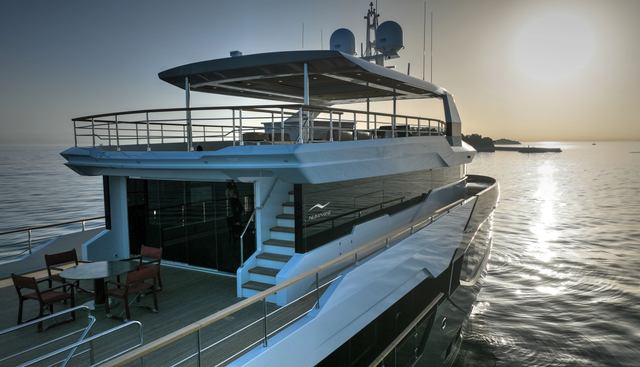 ONE ZERO yacht for sale 4