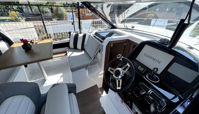 Relation Ship yacht for sale 17
