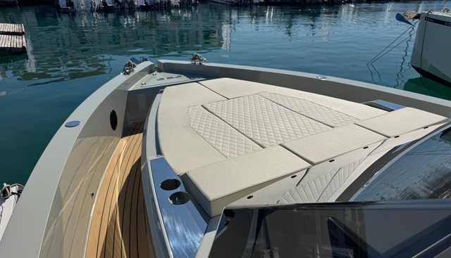 noname yacht for sale 12