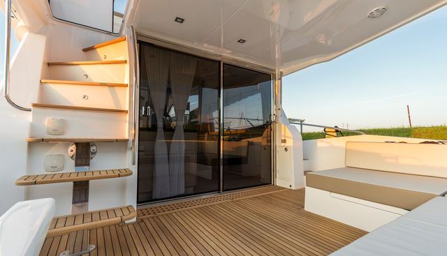 Galeon 550 yacht for sale 5