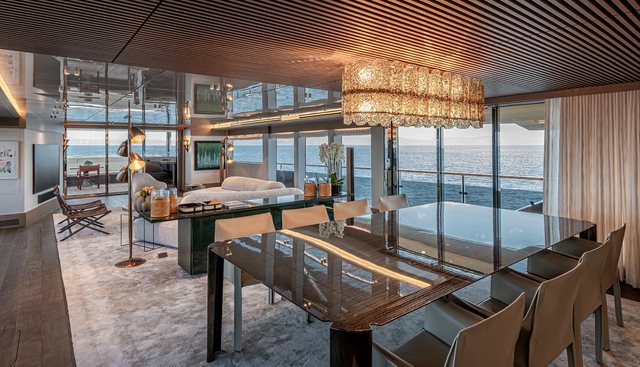 ONE ZERO yacht for sale 20
