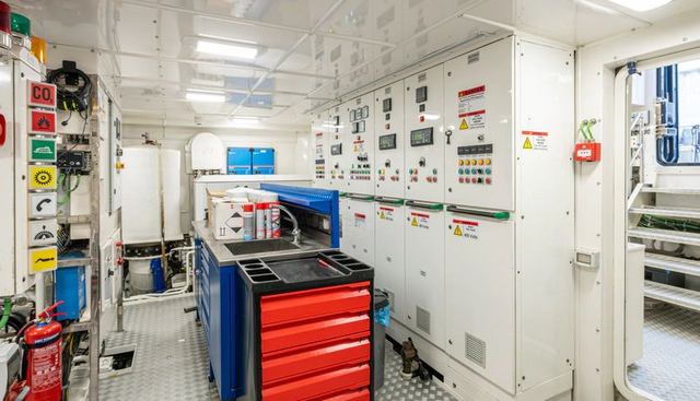 SEVEN SEAS yacht for sale 63