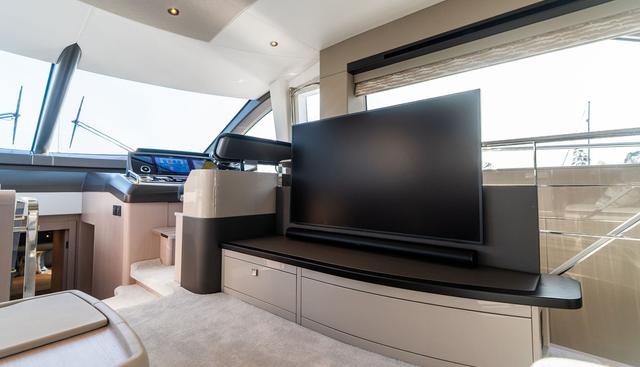 3102668 yacht for sale 27