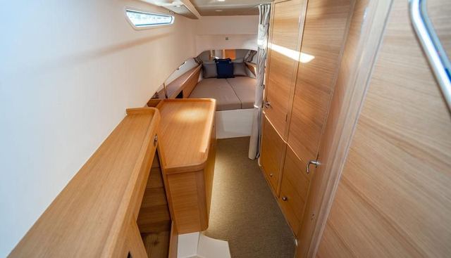 Volare yacht for sale 32