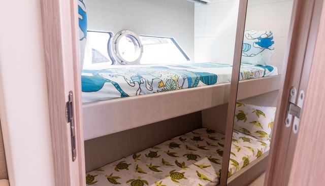 CINQUANTA SETTE yacht for sale 30