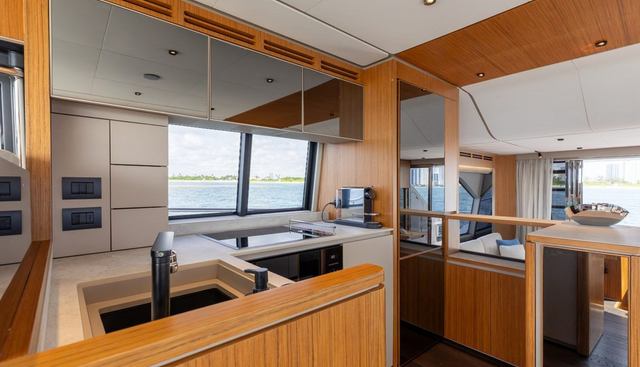2025 FERRETTI 670 KATRIN I yacht for sale 20