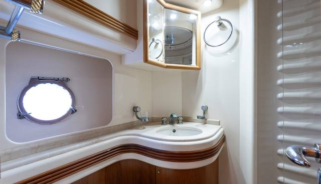 SENIOR S yacht for sale 32