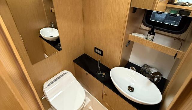 DEEP BLUE yacht for sale 18