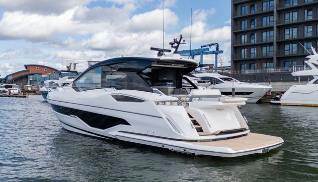 7572655 yacht for sale 7