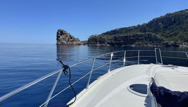 HAPPY HOUR II yacht for sale 8