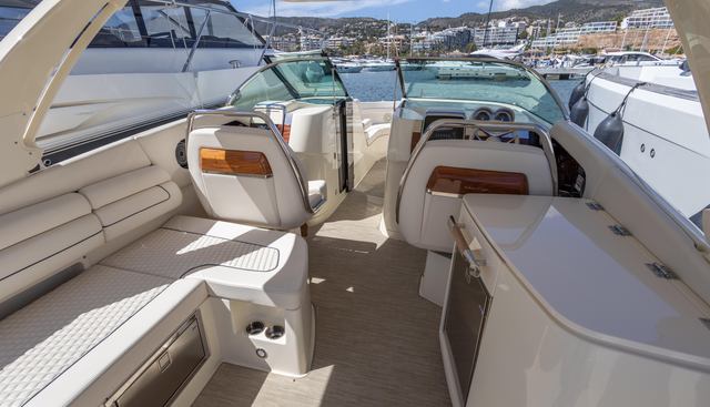 Pan of London yacht for sale 19