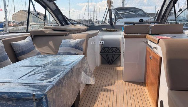 noname yacht for sale 9