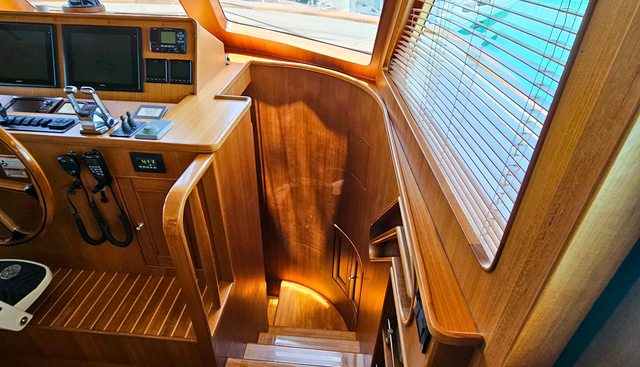 Living With E's yacht for sale 19