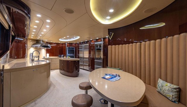 TRUE NORTH yacht for sale 17