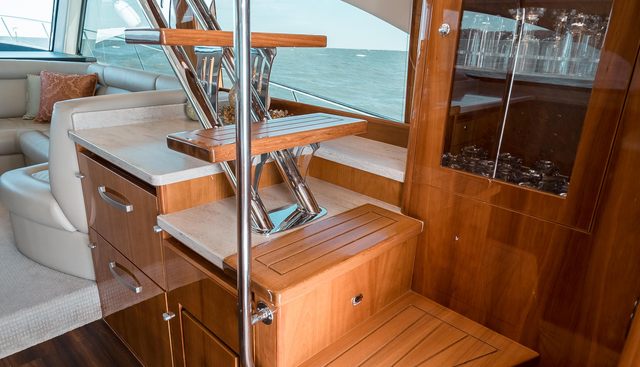 Rose yacht for sale 22