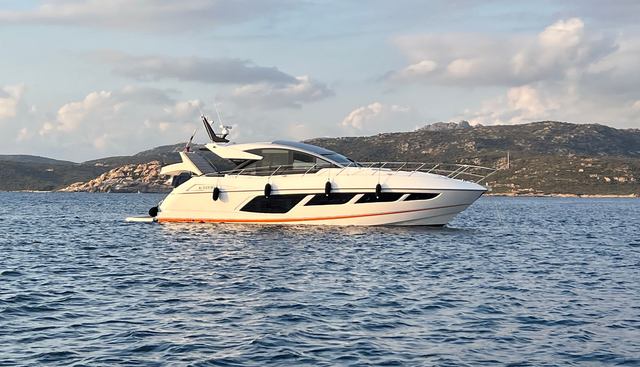 V yacht for sale 4