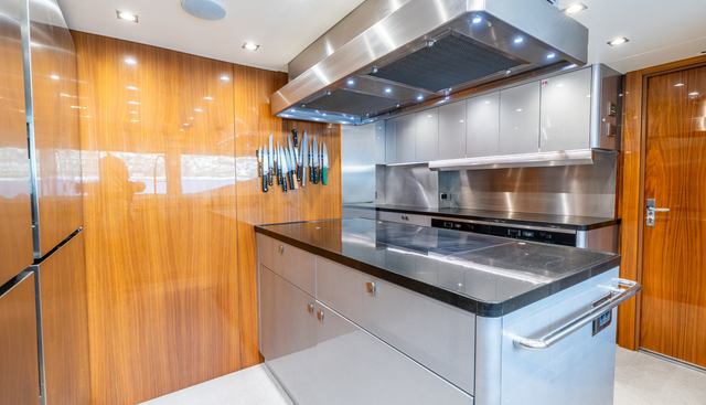 ALADDIN yacht for sale 57