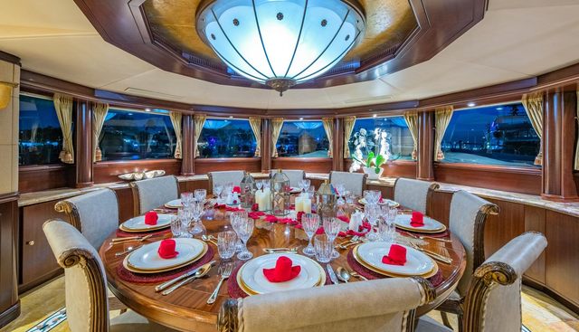 STARSHIP yacht for sale 27
