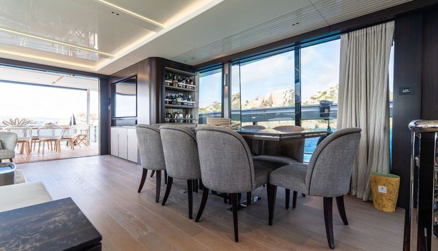 MAGIC MOMENT yacht for sale 23