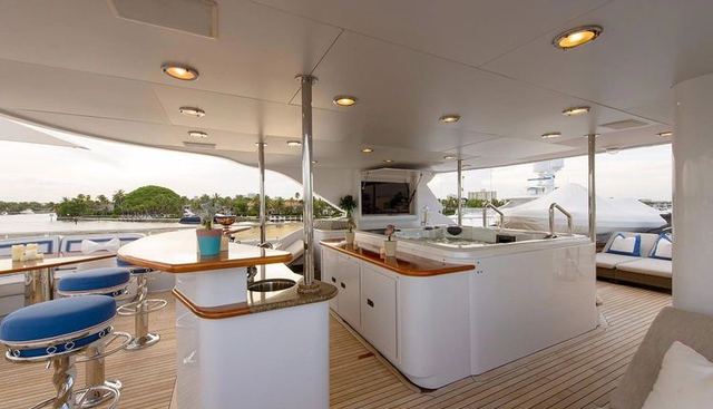 LUCY yacht for sale 27