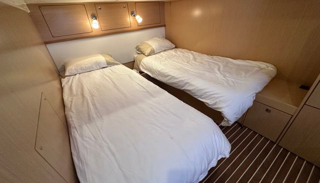 Moonlight Lady yacht for sale 17