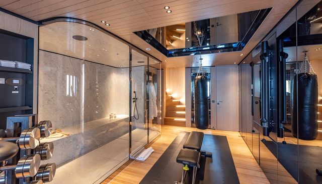 VIRTUOSITY yacht for sale 38