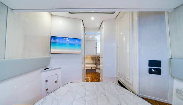 noname yacht for sale 34