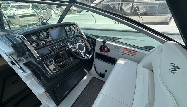 Sea Fin yacht for sale 14