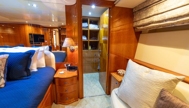 noname yacht for sale 32