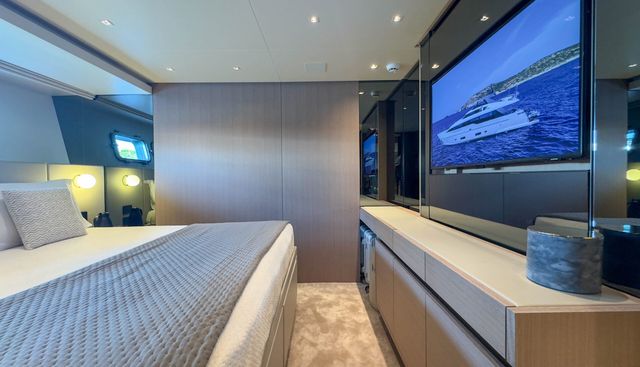 SL90A yacht for sale 38