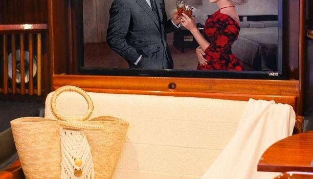 New School yacht for sale 42