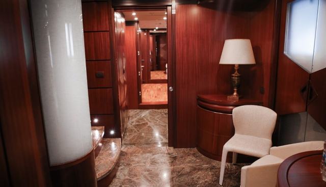 HOLIDAY yacht for sale 19