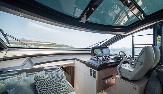 SERENITY OF LIVERPOOL yacht for sale 15