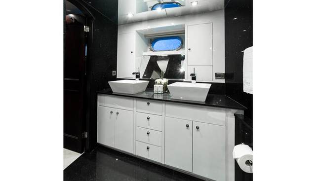 Unbridled yacht for sale 12