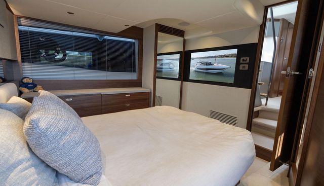 Pristine Princess yacht for sale 38